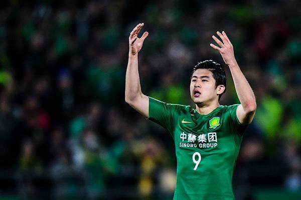 2026世界杯-张玉宁：再出国踢球未必是首选 一度曾想到退役